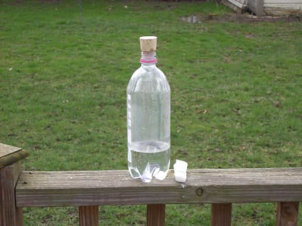 Сделай сам: Ракета из пробки Сделай сам: Ракета из пробки