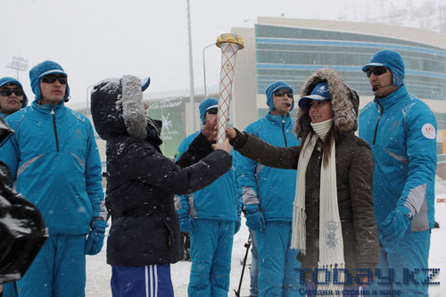 По улицам огонь носили По улицам огонь носили