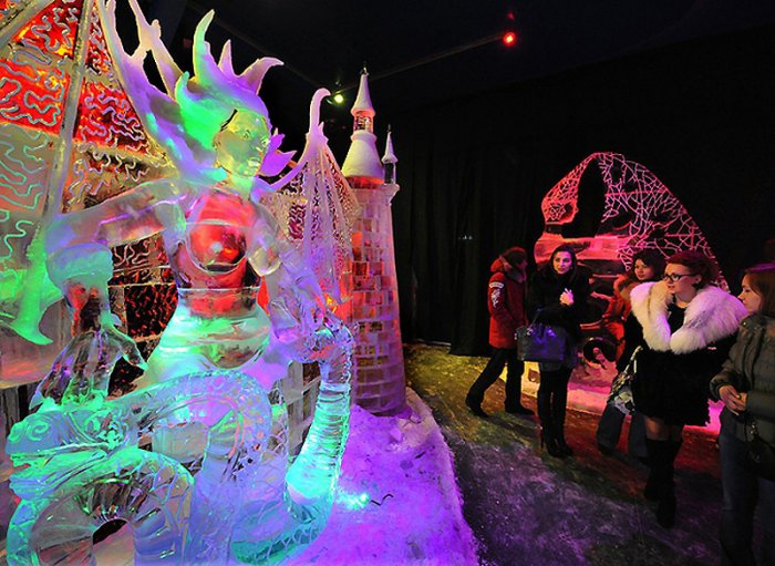 Ледяная галерея на Красной Пресне Ледяная галерея на Красной Пресне