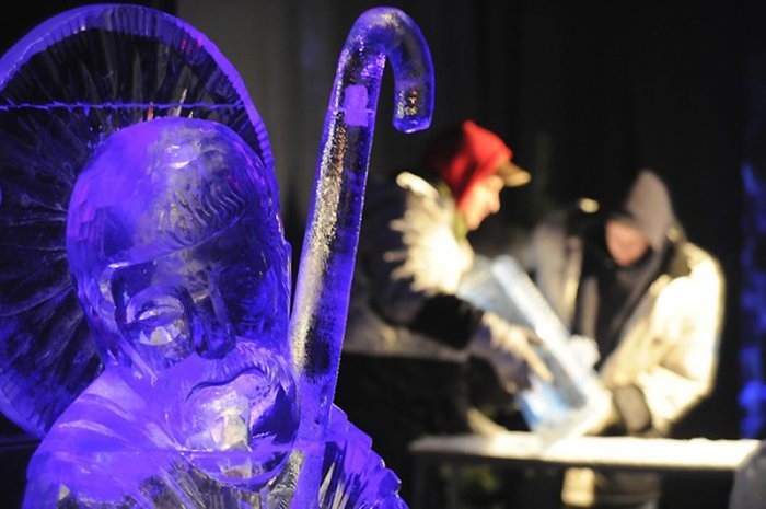 Ледяная галерея на Красной Пресне Ледяная галерея на Красной Пресне