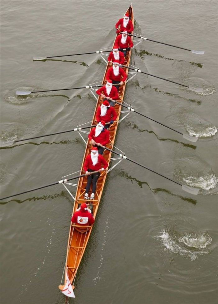 Разные Санта Клаусы Разные Санта Клаусы