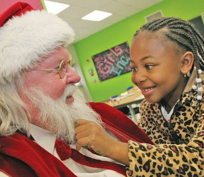 Разные Санта Клаусы Разные Санта Клаусы